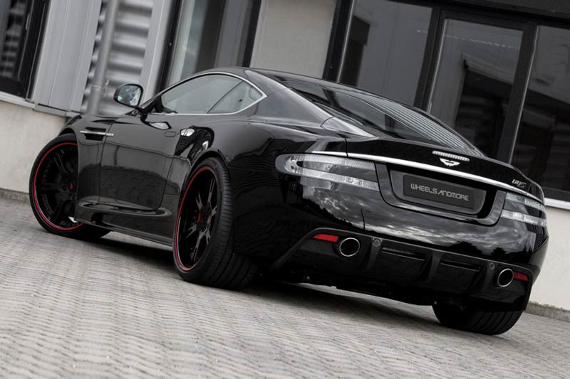 Aston Martin DBS Carbon Edition+ von Wheelsandmore 