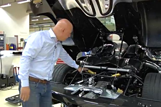 Inside Koenigsegg Triplex Suspension System Agera